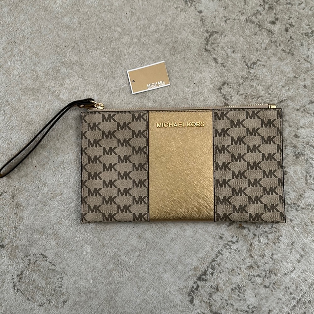 NWT Michael by Michael Kors gold and beige logo wristlet PERFECT condition